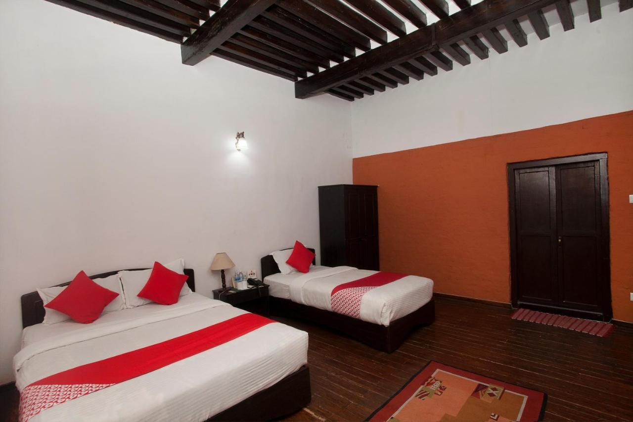 Oyo 738 Hotel Kaze Darbar Катманду Номер фото